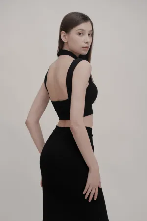 APERA Midi Skirt in Black