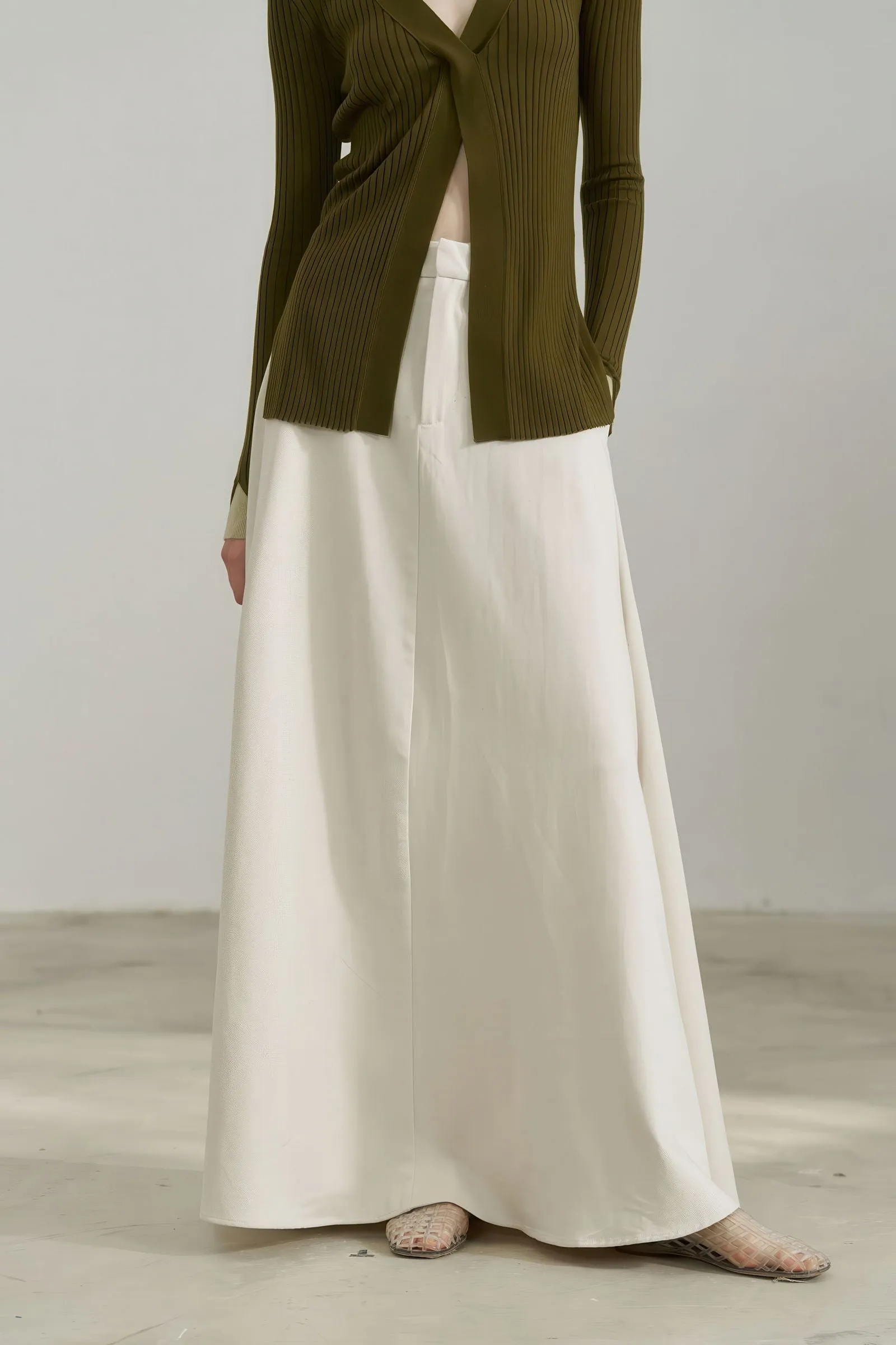 High-Waisted Tencel Maxi Skirt - Elegant Flow