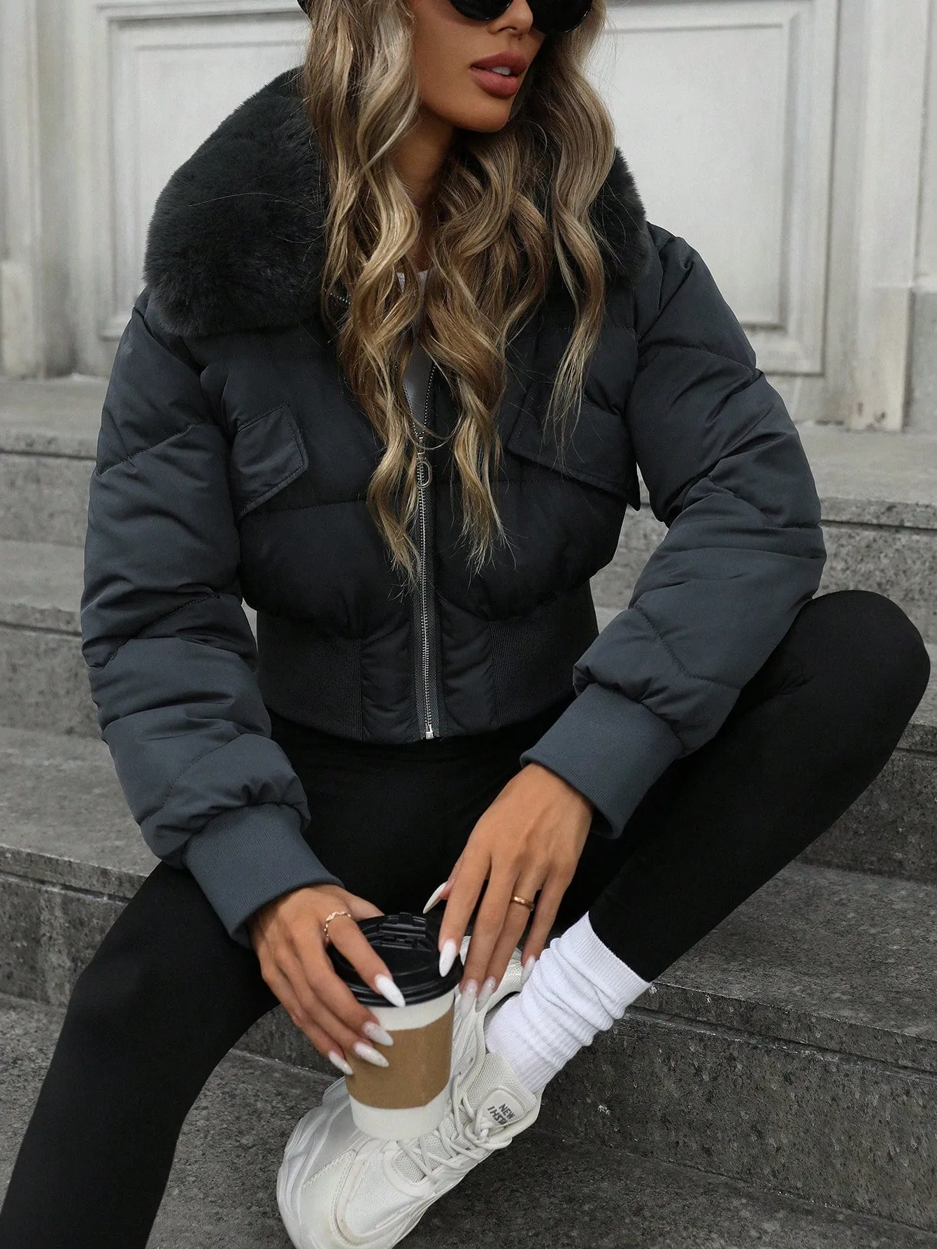 Urban Fashion Cropped Bomber Jacket with Cinched Waist & Fluffy Collar